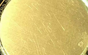 宝珀外观划痕